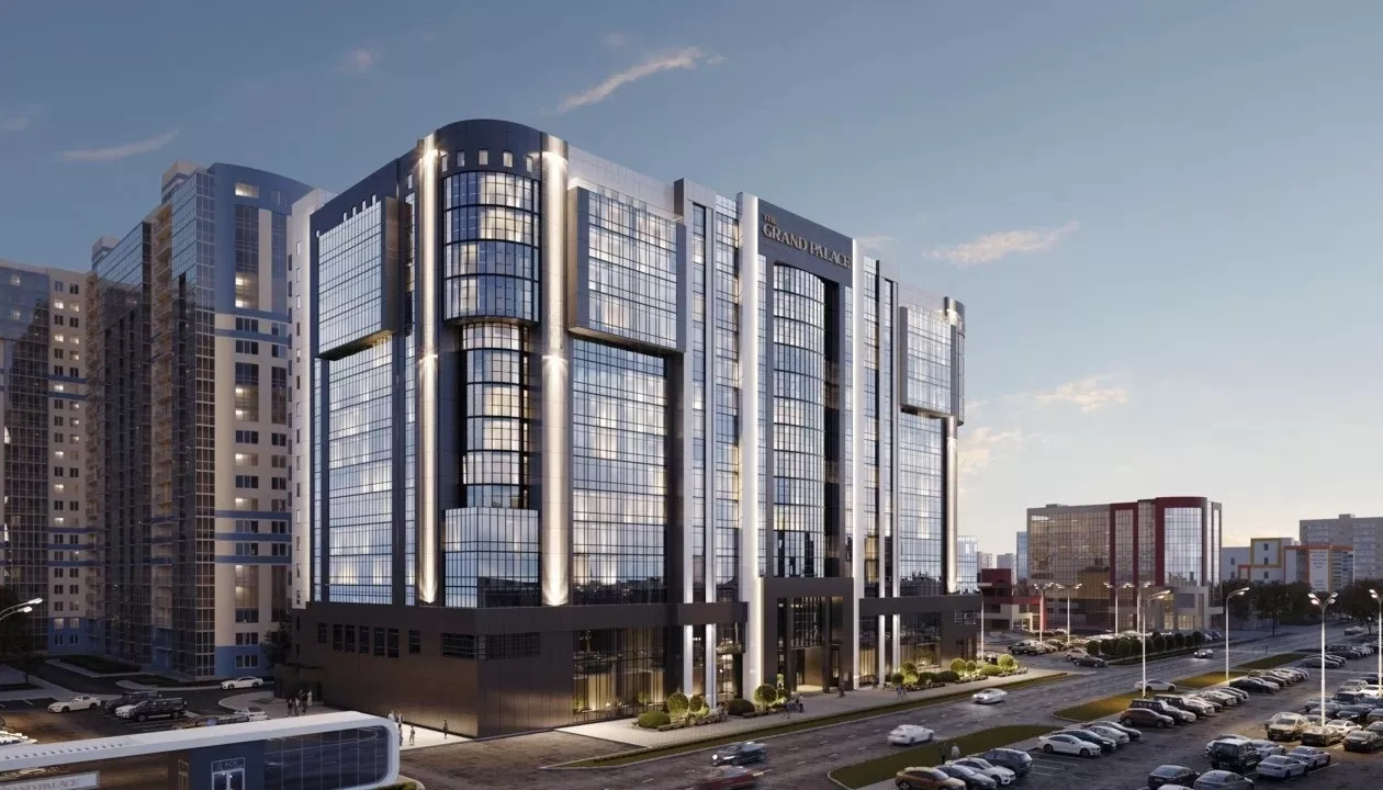 Изготовление и монтаж реечных потолков с встроенным освещением для апарт-комплекса THE GRAND PALACE в Краснодаре