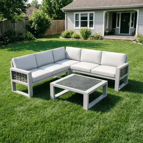 Можно ли ставить алюминиевую мебель на газон? Влияние на траву и устойчивость