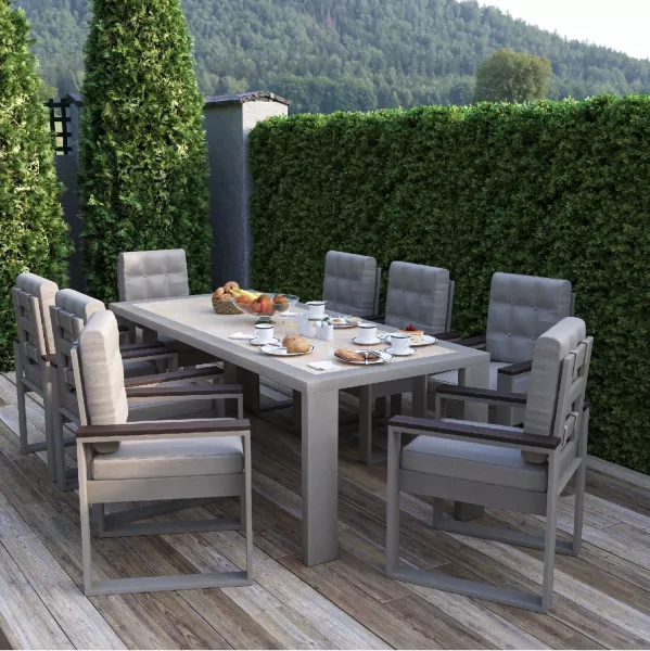 Обеденная зона — новый центр outdoor-пространства: как выбрать идеальный стол и стулья